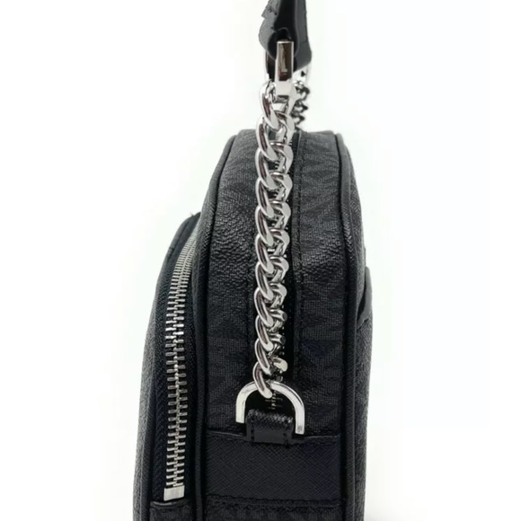 Michael Kors Jet Set Travel Flight Crossbody - Picture 3 of 16